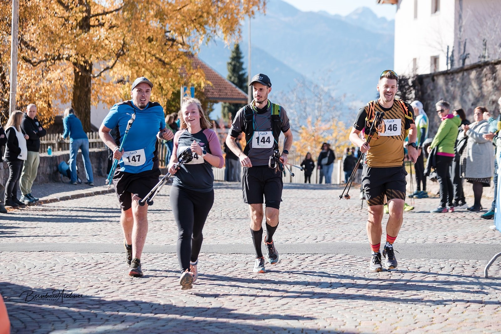 Gemeinsam beim Nordic Uphill in Vöran